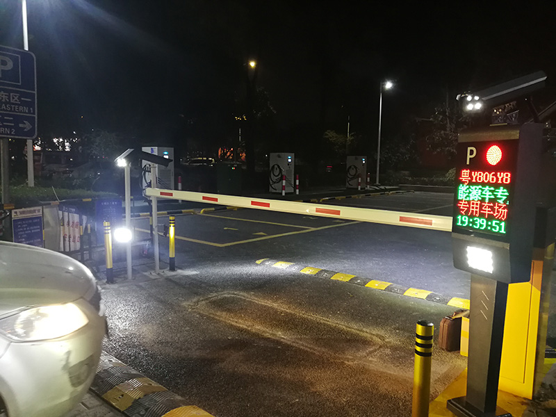 新能源充電站專用車牌識(shí)別系統(tǒng)